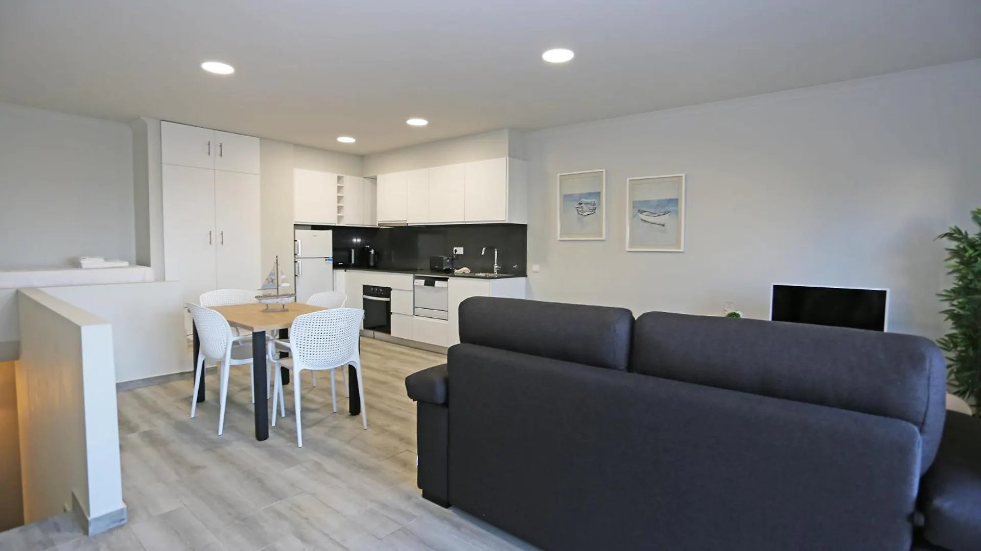 A15 - Dona Ana Cliff Apartment 拉哥斯